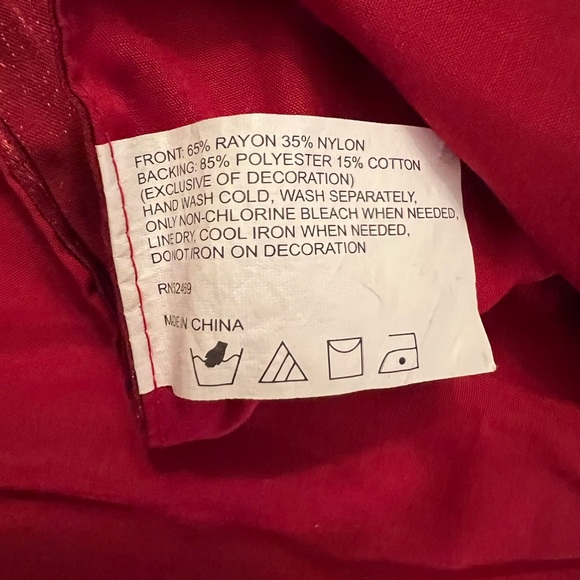 Table Runner 70” long by12.5 wide Beaded - Picture 7 of 10